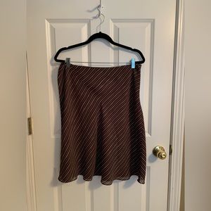 Ann Taylor Brown with thin Diagonal Stripes Swing Side Zip Skirt